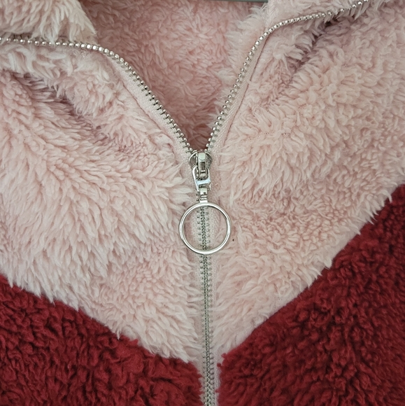 Chevron Pattern Half Zip Teddy Sweatshirt Size Small - Picture 3 of 5